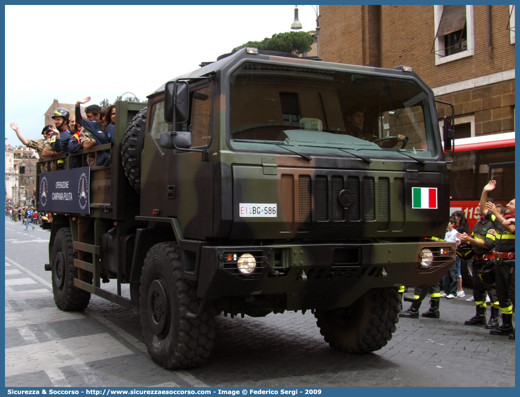 EI BG586
Esercito Italiano
ASTRA SMR 44.30 BAD 4X4
Parole chiave: EI;E.I.;Esercito;Italiano;Mezzi;da;Cantiere;Trasporto;Materiali;Supporto;Logistico;Astra;SMR;44.30