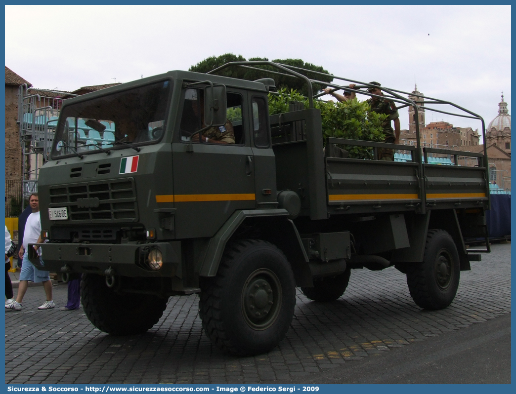 EI 546DE
Esercito Italiano
Iveco ACM 80
Parole chiave: EI;E.I.;Esercito;Italiano;Mezzi;da;Cantiere;Trasporto;Materiali;Supporto;Logistico;Iveco;ACM;80