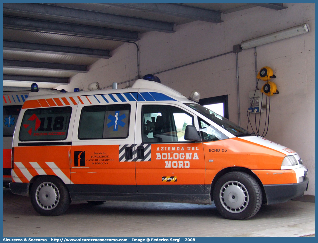 BO 2511
118 Bologna Soccorso
Fiat Scudo I serie
Allestitore EDM S.r.l.
Parole chiave: 118;Bologna;Soccorso;Automedica;Fiat;Scudo;EDM