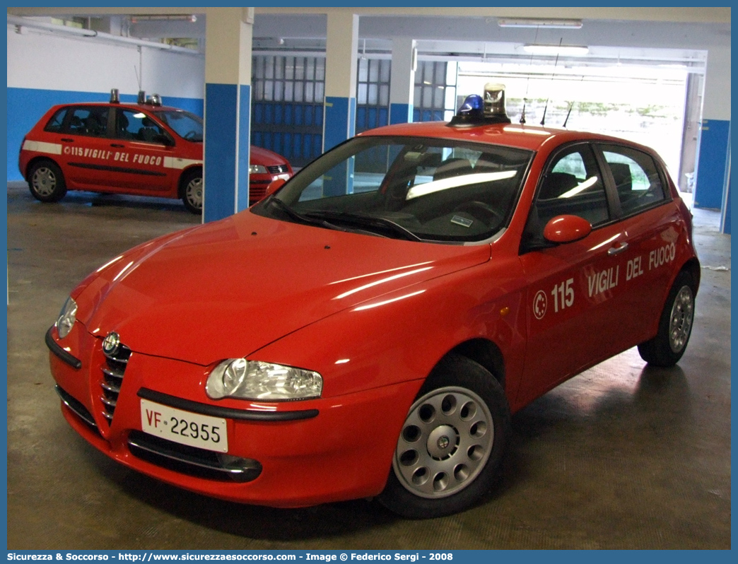 VF 22955
Corpo Nazionale Vigili del Fuoco
Alfa Romeo 147 I serie
Parole chiave: Corpo;Nazionale;Vigili del Fuoco;Vigili;Fuoco;Alfa;Romeo;147