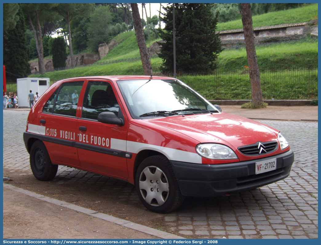 VF 21702
Corpo Nazionale Vigili del Fuoco
Citroen Saxo II serie
Parole chiave: VF;VVF;V.F.;V.V.F.;Corpo;Nazionale;Vigili del Fuoco;Vigili;Fuoco;Citroen;Saxo