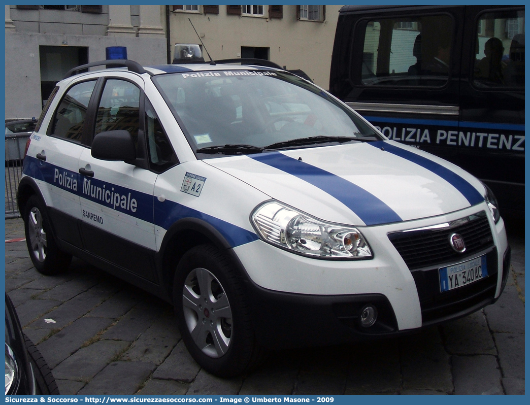 Polizia Locale YA340AC
Polizia Municipale
Comune di Sanremo
Fiat Sedici I serie
Parole chiave: Polizia;Municipale;Locale;Sanremo;Fiat;Sedici;YA340AC;YA 340 AC