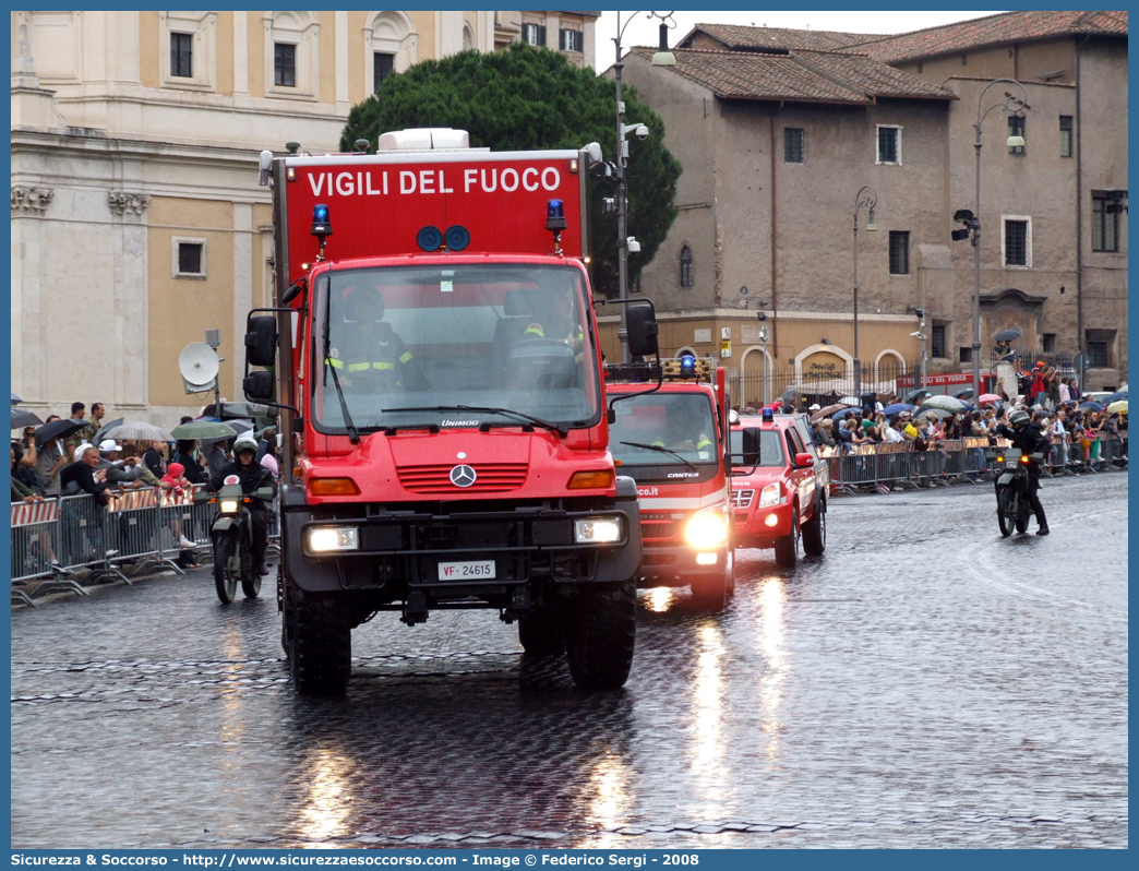 VF 24615
Corpo Nazionale Vigili del Fuoco
Nucleo Telecomunicazioni Radio
Mercedes Benz Unimog U500
Parole chiave: Corpo;Nazionale;Vigili del Fuoco;Vigili;Fuoco;Mercedes Benz;Unimog;U500;U 500;Telecomunicazioni;Tele Comunicazioni;Radio