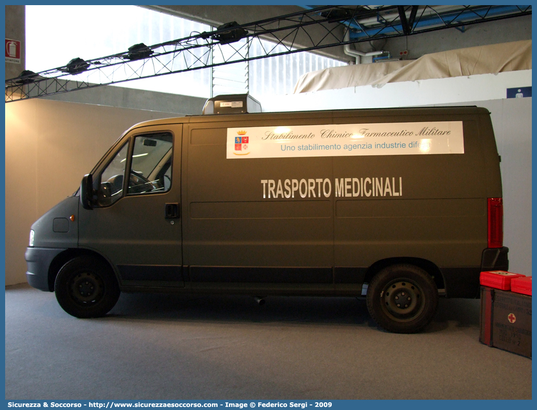 EI CH024
Esercito Italiano
Sanità Militare
Stabilimento Chimico Farmaceutico Militare
Trasporto Medicinali
Fiat Ducato II serie restyling
Parole chiave: EI;E.I.;Esercito;Italiano;Sanità Militare;Fiat;Ducato