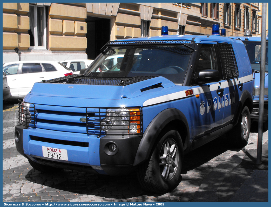 Polizia F9472
Polizia di Stato
Reparto Mobile
Land Rover Discovery 3
Allestitore Carrozzeria Marazzi S.p.A.
Parole chiave: F9472;PS;P.S.;Polizia di Stato;Reparto;Mobile;Ordine;Pubblico;Land Rover;Discovery;3