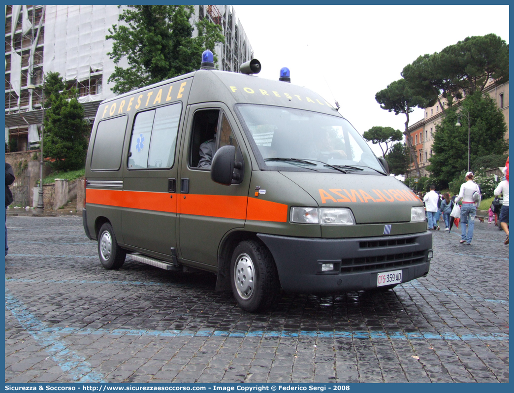 CFS 359AD
Corpo Forestale dello Stato
Servizio Sanitario
Fiat Ducato II serie
Parole chiave: Corpo;Forestale;Stato;Corpo Forestale dello Stato;CFS;C.F.S.;Servizio;Sanitario;Ambulanza;Fiat;Ducato