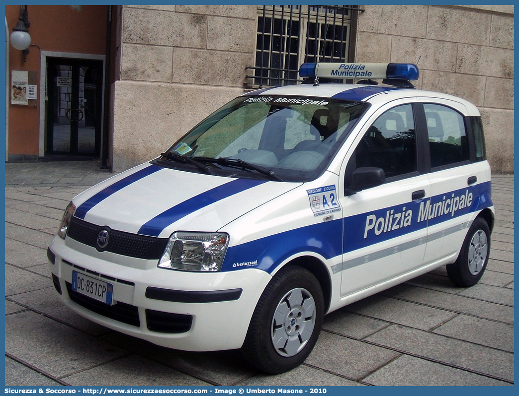 -
Polizia Municipale
Comune di Lavagna
Fiat Nuova Panda I serie
Allestitore Bertazzoni S.r.l.
Parole chiave: Polizia;Municipale;Locale;Lavagna;Fiat;Nuova Panda;Bertazzoni