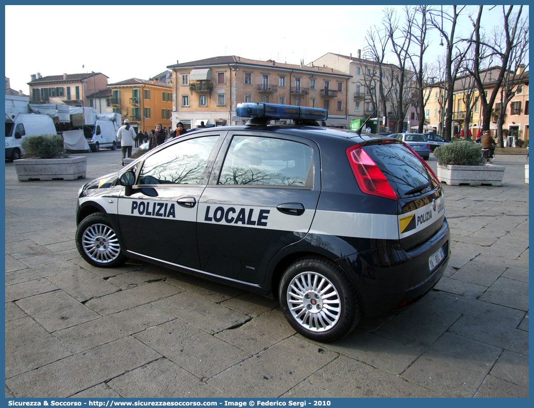 Polizia Locale YA824AC
Polizia Locale
Comune di Verona
Fiat Grande Punto
Parole chiave: PL;P.L.;PM;P.M.;Polizia;Locale;Municipale;Verona;Fiat;Grande;Punto