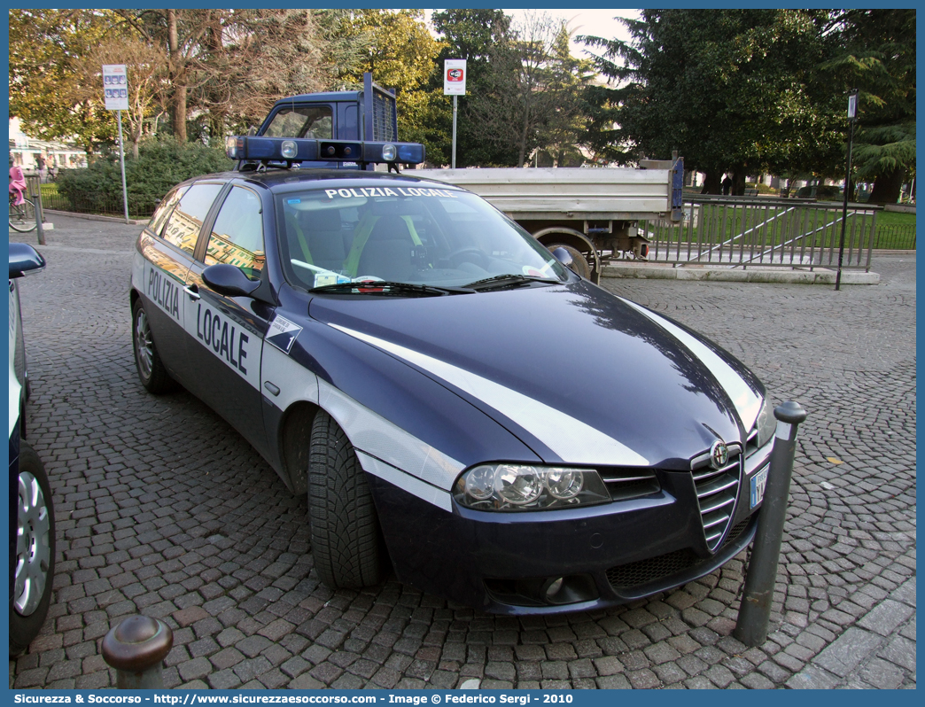 Polizia Locale YA809AC
Polizia Locale
Comune di Cavaion Veronese
Alfa Romeo 156 Sportwagon II serie
Parole chiave: Polizia;Locale;Municipale;Cavaion Veronese;Alfa Romeo;156;Sportwagon;YA809AC