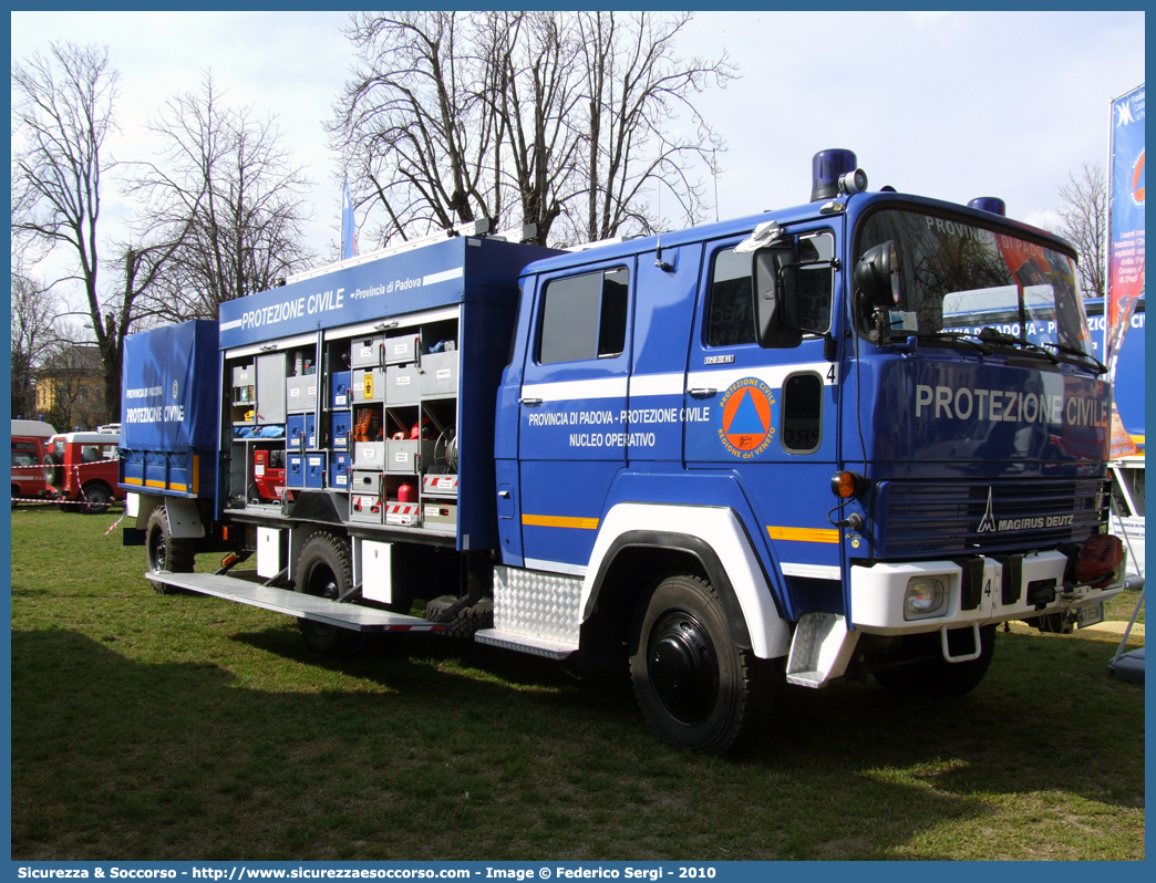 -
Protezione Civile
Provincia di Padova
Magirus Deutz 170D11
Parole chiave: PC;P.C.;Protezione Civile;Padova;Magirus Deutz;170D11