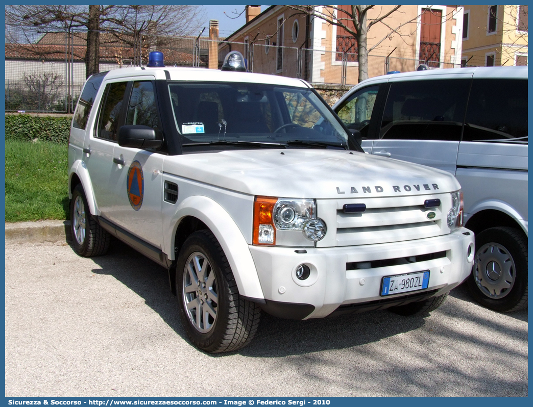 -
Regione Veneto
Protezione Civile
Land Rover Discovery 3
Parole chiave: PC;P.C.;Protezione Civile;Veneto;Land Rover;Discovery;3