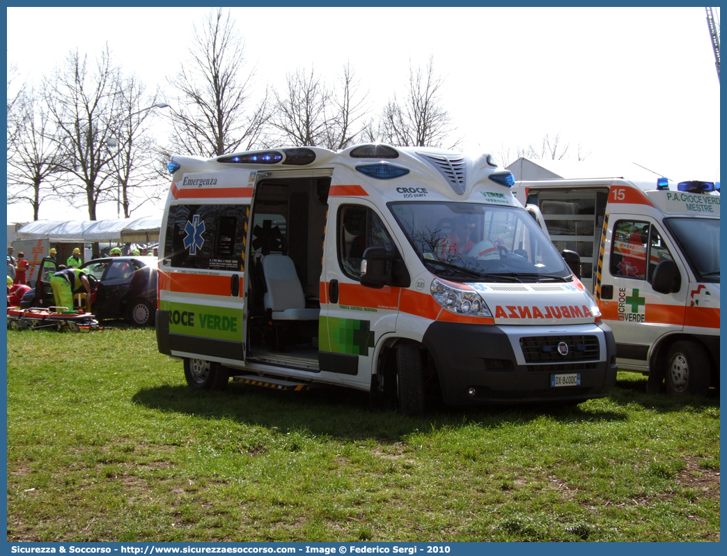 100
Croce Verde Verona
Fiat Ducato III serie
Allestitore Bollanti S.r.l.
Parole chiave: Croce Verde;CV;C.V.;Verona;Pubblica;Assistenza;Ambulanza;Fiat;Ducato X250;Bollanti;100