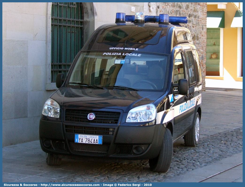 Polizia Locale YA784AA
Polizia Locale
Comune di Monselice
Fiat Doblò I serie restyling
Parole chiave: Polizia;Locale;Municipale;Monselice;Fiat;Doblò;Doblo;YA784AA