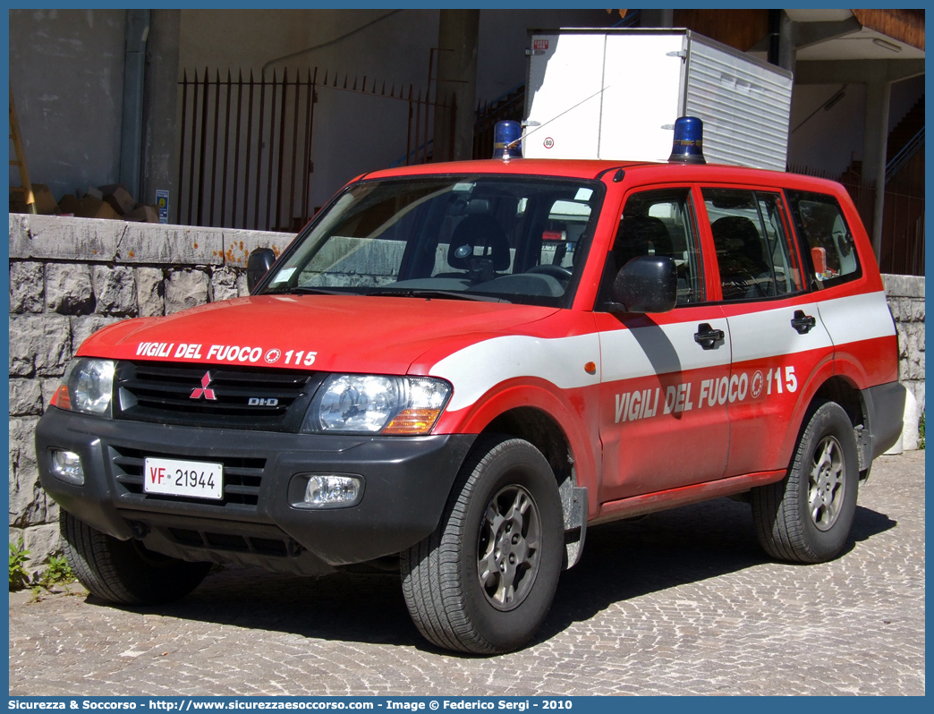 VF 21944
Corpo Nazionale Vigili del Fuoco
Mitsubishi Pajero LWB III serie
Parole chiave: Corpo;Nazionale;Vigili del Fuoco;Vigili;Fuoco;Mitsubishi;Pajero;LWB