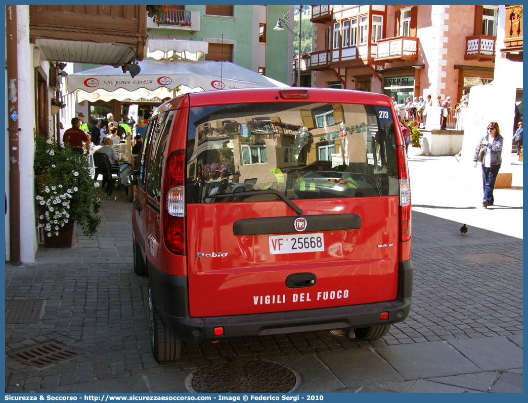 VF 25668
Corpo Nazionale Vigili del Fuoco
Fiat Doblò I serie restyling
Parole chiave: VVF;V.V.F.;Corpo;Nazionale;Vigili;del;Fuoco;Fiat;Doblò;Doblo