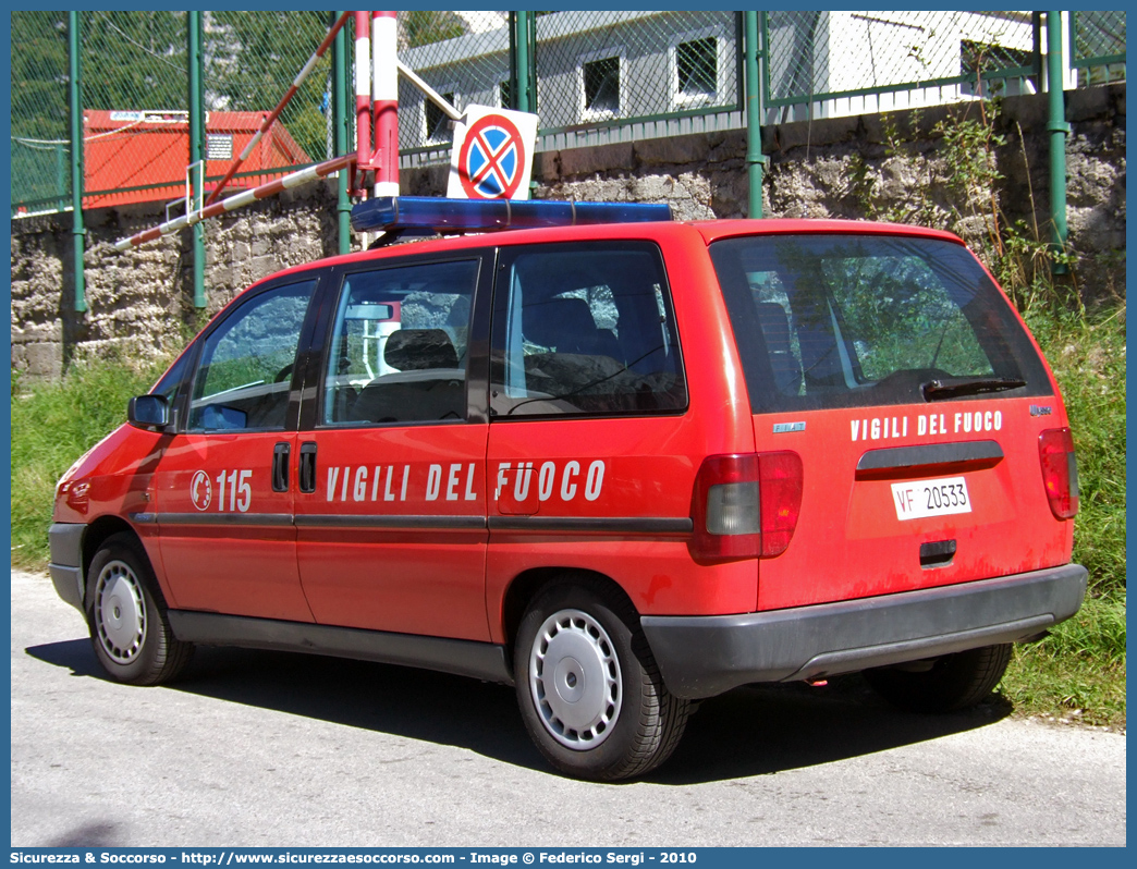 VF 20533
Corpo Nazionale Vigili del Fuoco
Fiat Ulysse II serie
Parole chiave: Corpo;Nazionale;Vigili del Fuoco;Vigili;Fuoco;Fiat;Ulysse