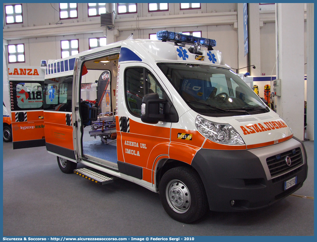 BO 2305
118 Imola Soccorso
Fiat Ducato III serie
Allestitore EDM S.r.l.
Parole chiave: 118;Imola;Soccorso;Ambulanza;Autoambulanza;Fiat;Ducato;X250;X 250;EDM;E.D.M.