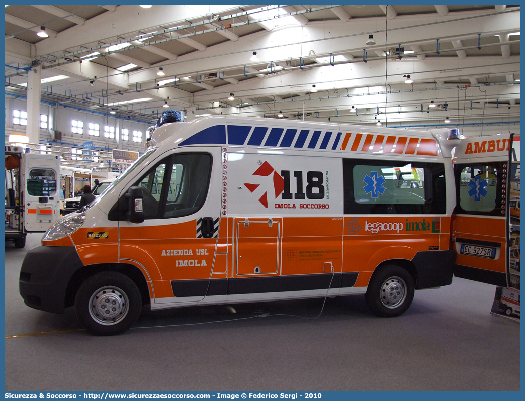 BO 2305
118 Imola Soccorso
Fiat Ducato III serie
Allestitore EDM S.r.l.
Parole chiave: 118;Imola;Soccorso;Ambulanza;Autoambulanza;Fiat;Ducato;X250;X 250;EDM;E.D.M.