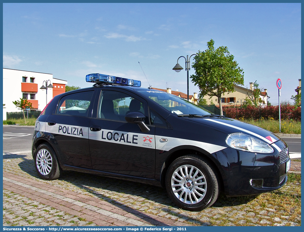 Polizia Locale YA513AL
Polizia Locale
Consorzio Padova Ovest
Fiat Grande Punto
Parole chiave: Polizia;Locale;Municipale;Padova Ovest;Cervarese Santa Croce;Mestrino;Rubano;Selvazzano Dentro;Veggiano;Fiat;Grande Punto;YA513AL