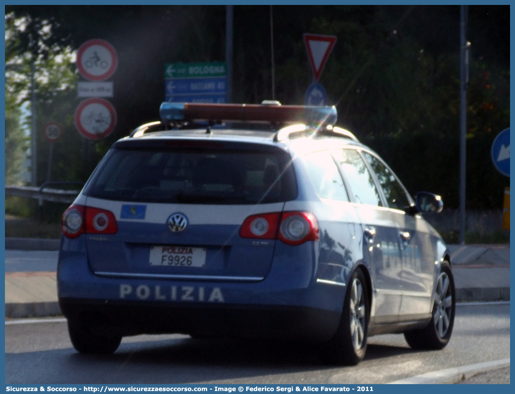 Polizia F9926
Polizia di Stato
Polizia Stradale
Autostrada Bs/Vr/Vi/Pd S.p.A.
Volkswagen Passat IV serie
Parole chiave: PS;P.S.;Polizia;di;Stato;Polizia;Stradale;Autostrada;Bs/Vr/Vi/Pd;Volkswagen;Passat