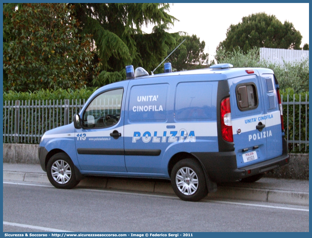 Polizia H1503
Polizia di Stato
Servizio Cinofili
Fiat Doblò I serie restyling
Parole chiave: PS;P.S.;Polizia;di;Stato;Pubblica;Sicurezza;Servizio;Cinofili;Fiat;Doblò;H1503