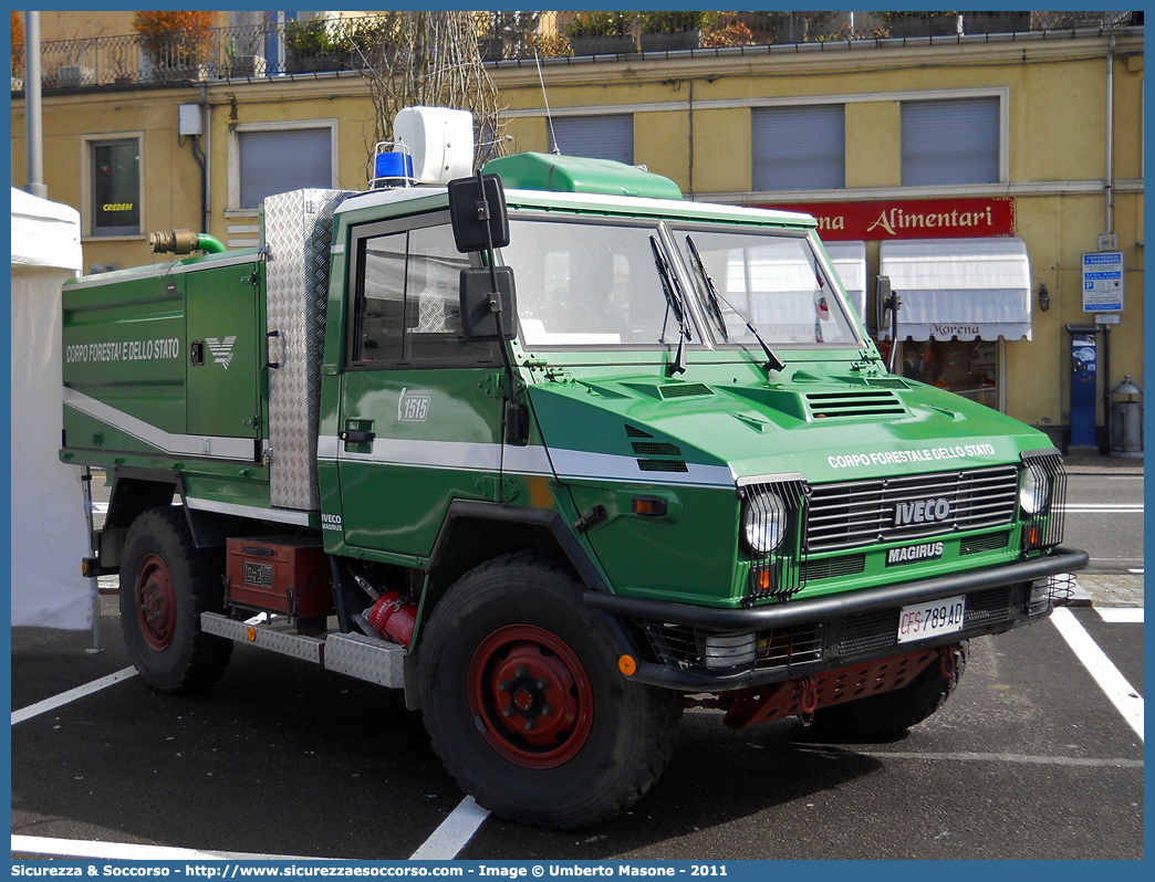 CFS 789AD
Corpo Forestale dello Stato
Nucleo Antincendio Boschivo
Iveco 40-10WM
Parole chiave: Corpo;Forestale;Stato;Corpo Forestale dello Stato;CFS;C.F.S.;Antincendio;Boschivo;AIB;A.I.B.;Iveco;40-10WM;40-10 WM;VM90;VM 90