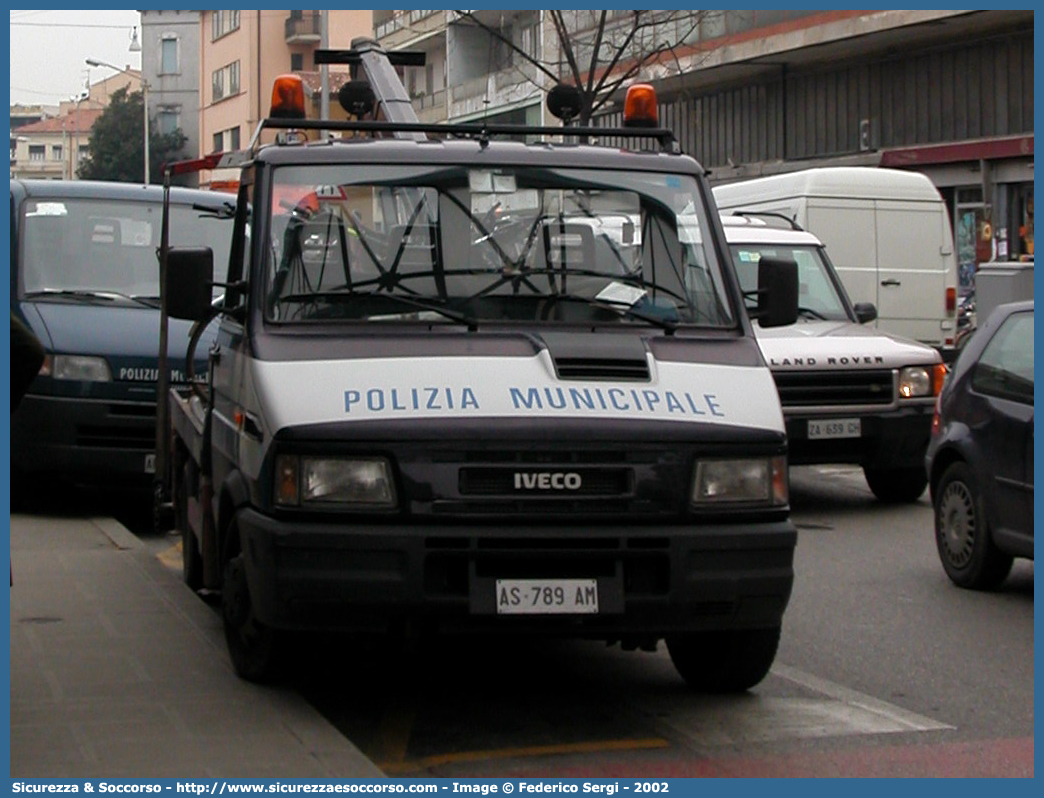 -
Polizia Municipale
Comune di Padova
Iveco Daily II serie
Parole chiave: Polizia;Locale;Municipale;Padova;Iveco;Daily