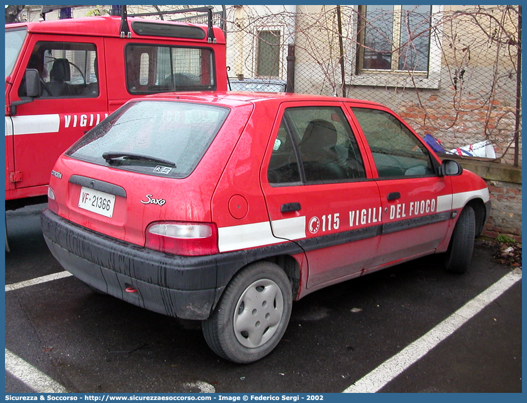 VF 21366
Corpo Nazionale Vigili del Fuoco
Citroen Saxo II serie
Parole chiave: VF;VVF;V.F.;V.V.F.;Corpo;Nazionale;Vigili del Fuoco;Vigili;Fuoco;Citroen;Saxo