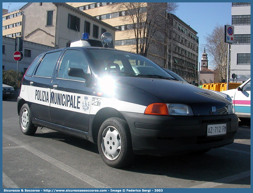 -
Polizia Municipale
Comune di San Donà di Piave
Fiat Punto I serie
Parole chiave: PL;PM;P.L.;P.M.;Polizia;Locale;Municipale;San Donà di Piave;Fiat;Punto;I serie