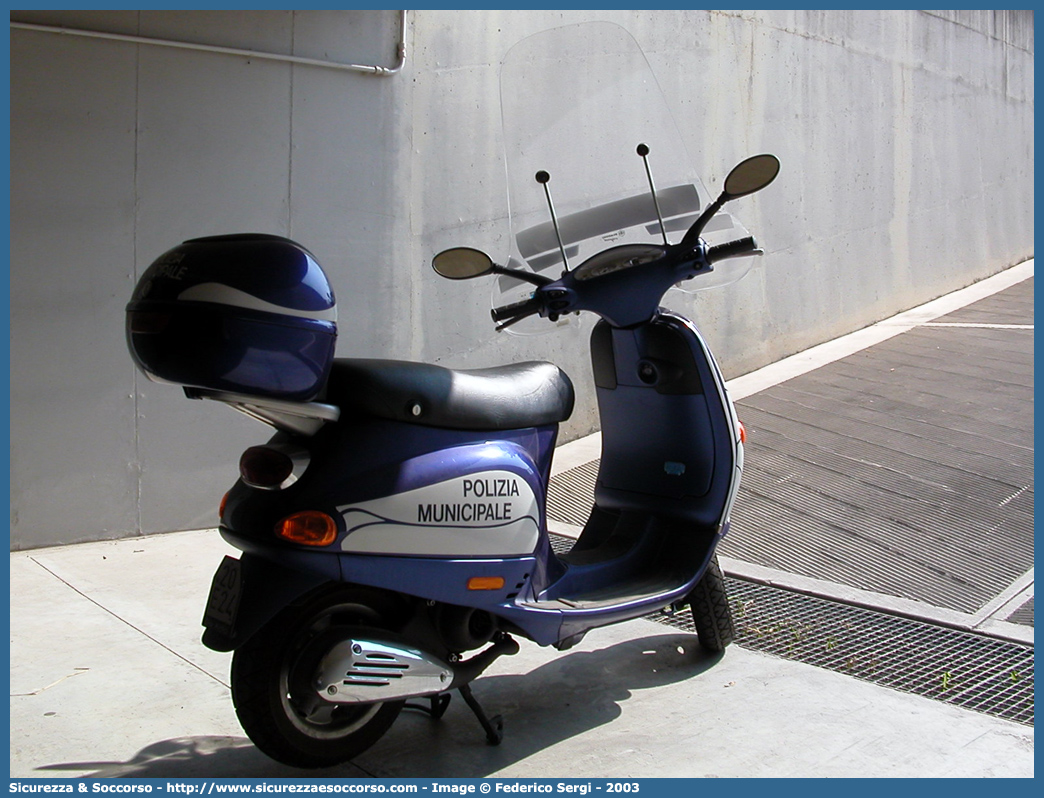 -
Polizia Municipale
Comune di Abano Terme
Piaggio Nuova Vespa
Parole chiave: Polizia;Locale;Municipale;Abano Terme;Piaggio;Nuova Vespa