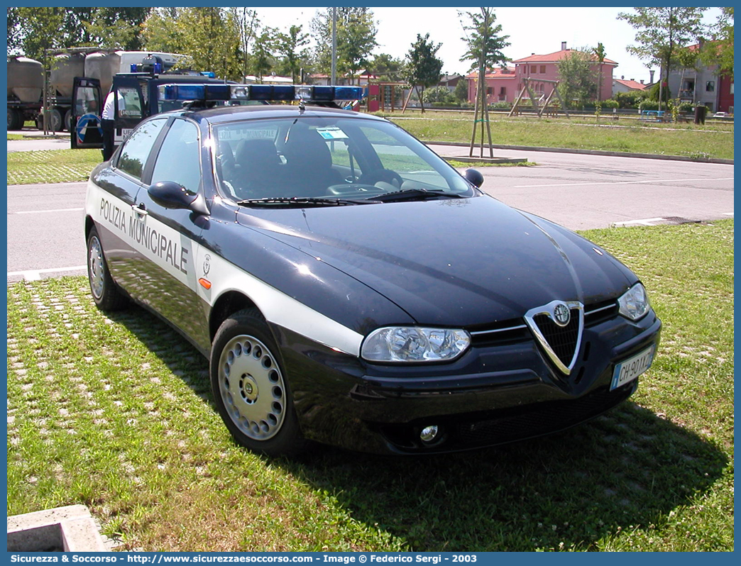 -
Polizia Municipale
Comune di Jesolo
Alfa Romeo 156 I serie

Parole chiave: PL;PM;P.L.;P.M.;Polizia;Locale;Municipale;Jesolo;Alfa Romeo;156;I serie