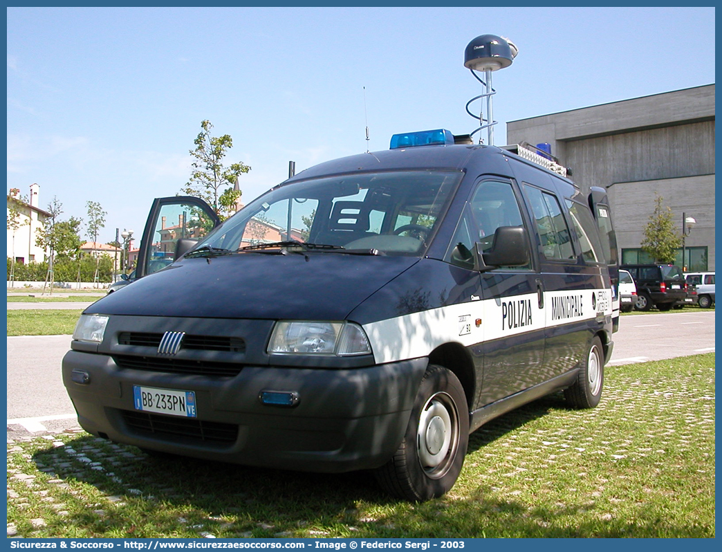 -
Polizia Municipale
Comune di Jesolo
Fiat Scudo I serie
Allestitore Orlandi S.r.l.
Parole chiave: PL;PM;P.L.;P.M.;Polizia;Locale;Municipale;Jesolo;Fiat;Scudo;Orlandi