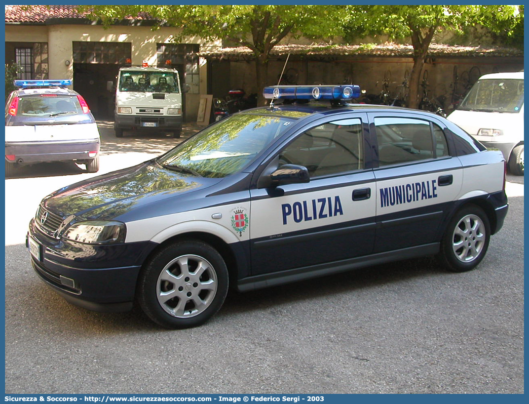 -
Polizia Municipale
Comune di Vicenza
Opel Astra II serie
Parole chiave: Polizia;Locale;Municipale;Vicenza;Opel;Astra