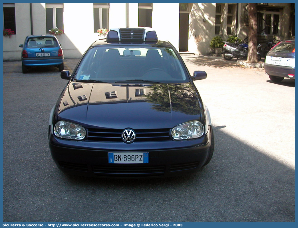 -
Polizia Municipale
Comune di Vicenza
Volkswagen Golf IV serie
Parole chiave: PL;P.L.;PM;P.M.;Polizia;Locale;Municipale;Vicenza;Volkswagen;Golf