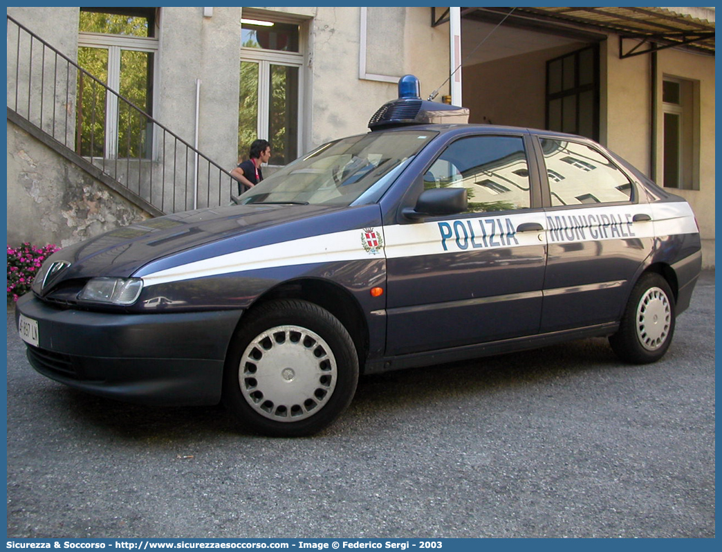 -
Polizia Municipale
Comune di Vicenza
Alfa Romeo 146
Parole chiave: Polizia;Locale;Municipale;Vicenza;Alfa Romeo;146