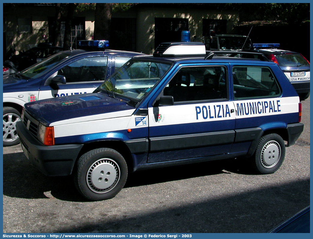 -
Polizia Municipale
Comune di Vicenza
Fiat Panda II serie
Parole chiave: Polizia;Locale;Municipale;Vicenza;Fiat;Panda