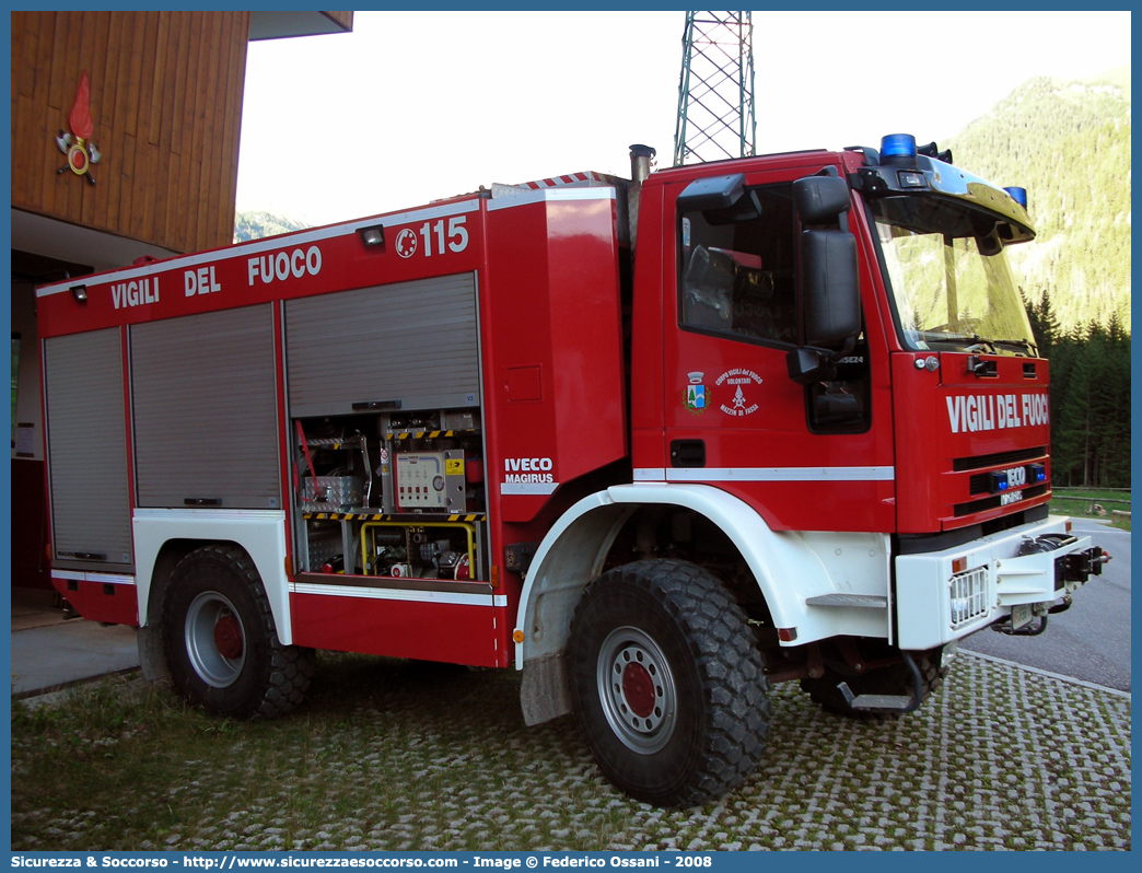 VF F56TN
Corpo Volontario Vigili del Fuoco Mazzin di Fassa
Iveco Magirus 135E24
Parole chiave: VF;V.F.;Vigili del Fuoco;Vigili;Fuoco;Volontari;Mazzin di Fassa;Iveco;Magirus;135E24;F56TN