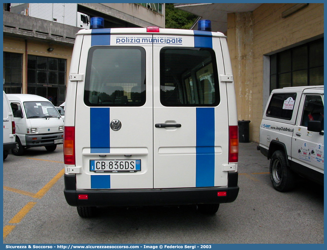 -
Polizia Municipale
Comune di Trieste
Volkswagen LT 35 II serie
Parole chiave: Polizia;Municipale;Locale;Trieste;Volkswagen;LT 35 II serie