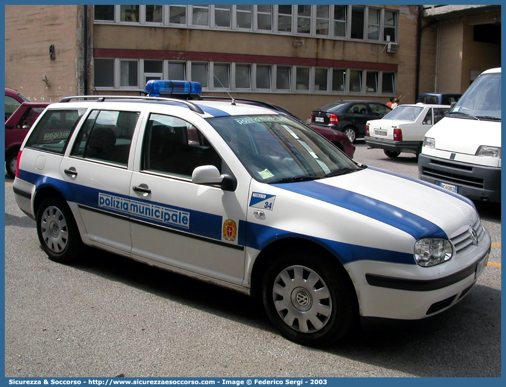 -
Polizia Municipale
Comune di Trieste
Volkswagen Golf Variant IV serie
Parole chiave: Polizia;Municipale;Locale;Trieste;Volkswagen;Golf Variant IV serie