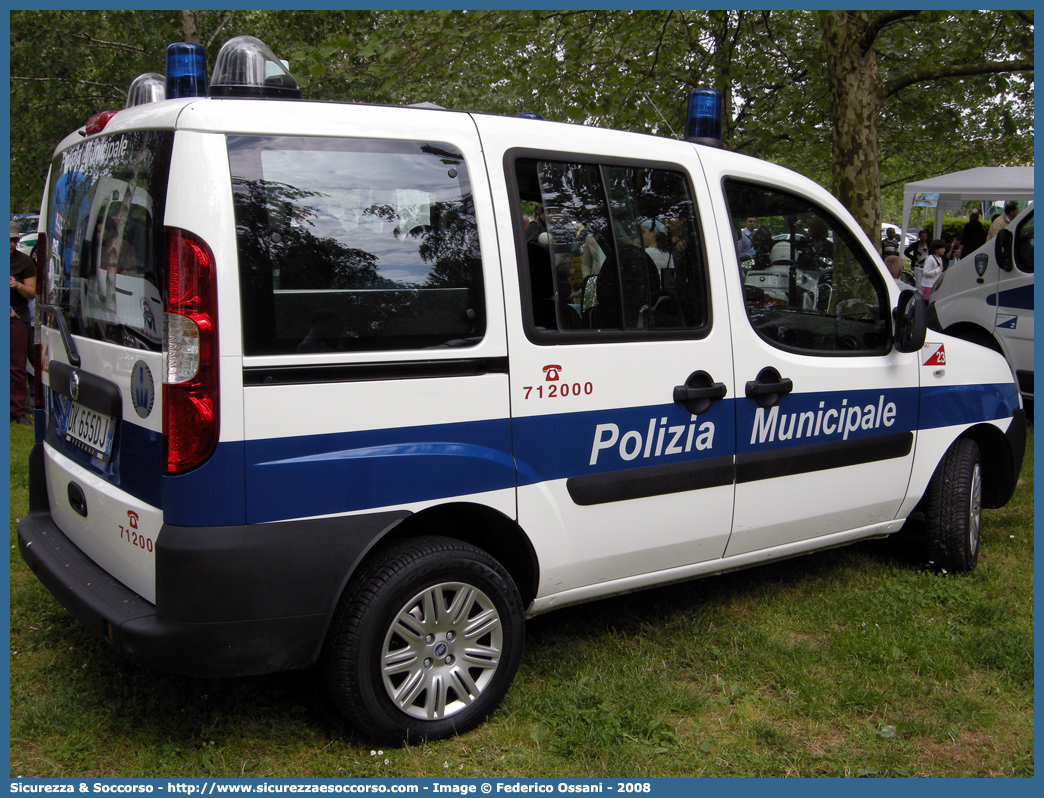 -
Polizia Municipale
Comune di Forlì
Fiat Doblò I serie restyling
Parole chiave: Polizia;Locale;Municipale;Forlì;Fiat;Doblò