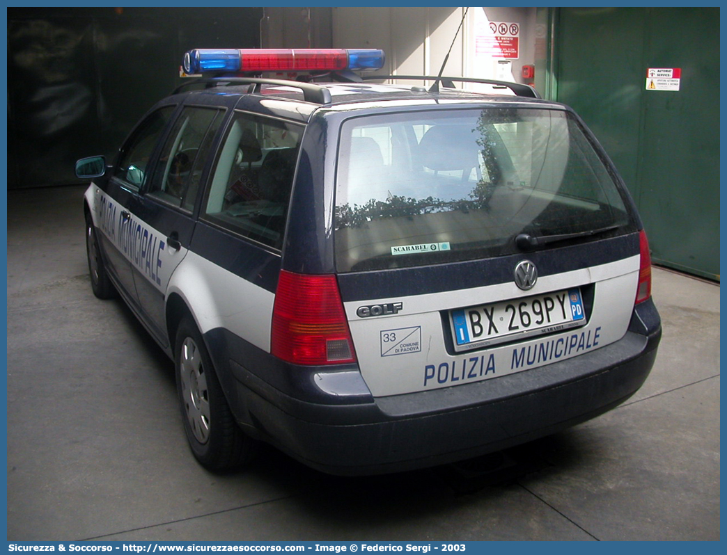 -
Polizia Municipale
Comune di Padova
Volkswagen Golf Variant III serie
Parole chiave: Polizia;Locale;Municipale;Padova;Volkswagen;Golf;Variant