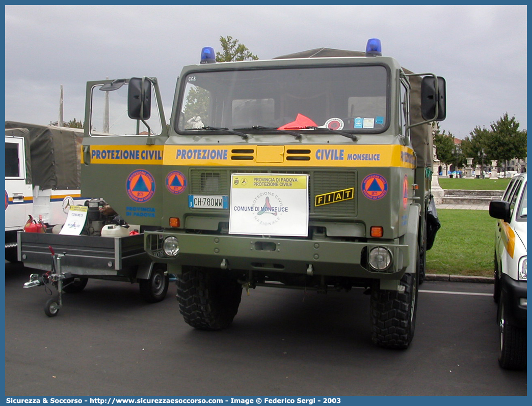 -
Protezione Civile
Comune di Monselice
Fiat PC80
Parole chiave: PC;P.C.;Protezione Civile;Monselice;Fiat;PC80