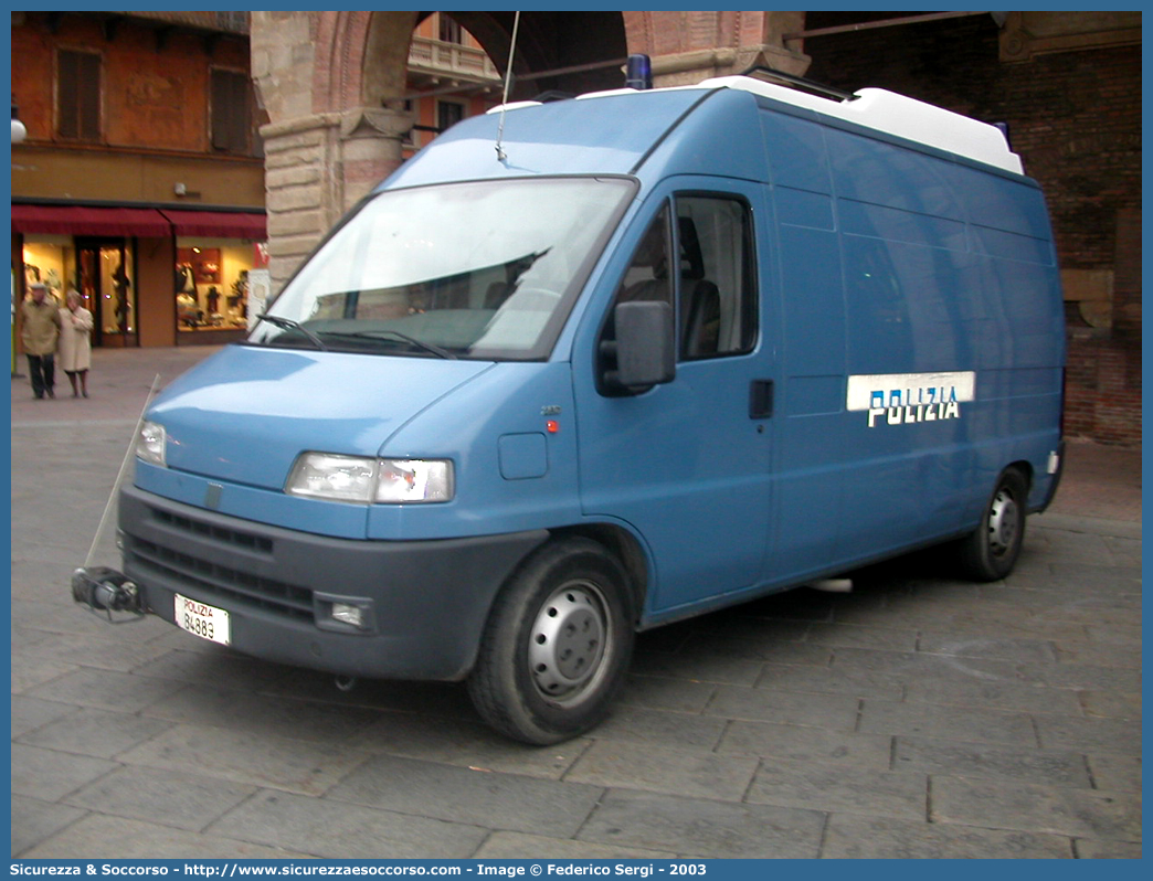 Polizia B4889
Polizia di Stato
Artificieri Antisabotaggio
Fiat Ducato II serie
Parole chiave: B4889;PS;P.S.;Polizia;Stato;Polizia di Stato;Artificieri;Antisabotaggio;Fiat;Ducato