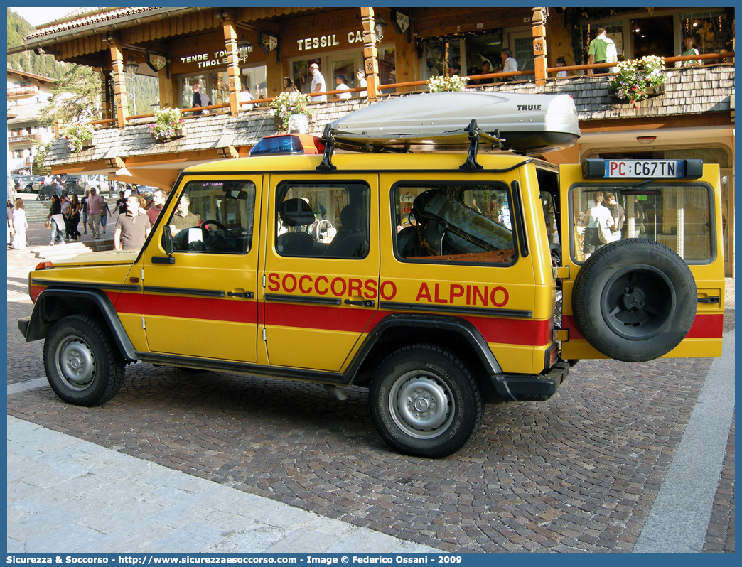 PC C67TN
Corpo Nazionale
Soccorso Alpino e Speleologico
Delegazione Alpina IV Trentino
Mercedes Benz G-Wagon
Parole chiave: CNSAS;C.N.S.A.S.;Corpo;Nazionale;Soccorso;Alpino;Speleologico;Trentino;Trento;SAT;S.A.T.;Mercedes Benz;Classe G;G;G-Wagon;G - Wagon;PC C67TN;PCC67TN