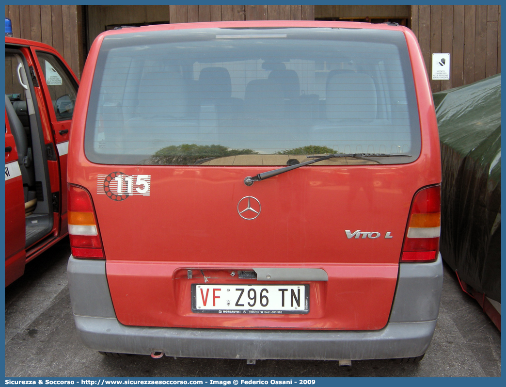 VF Z96TN
Scuola Provinciale V.V.F.
Mercedes Benz Classe V I serie
Parole chiave: VF;V.F.;Vigili del Fuoco;Vigili;Fuoco;Mercedes Benz;Vito II serie;Z96TN