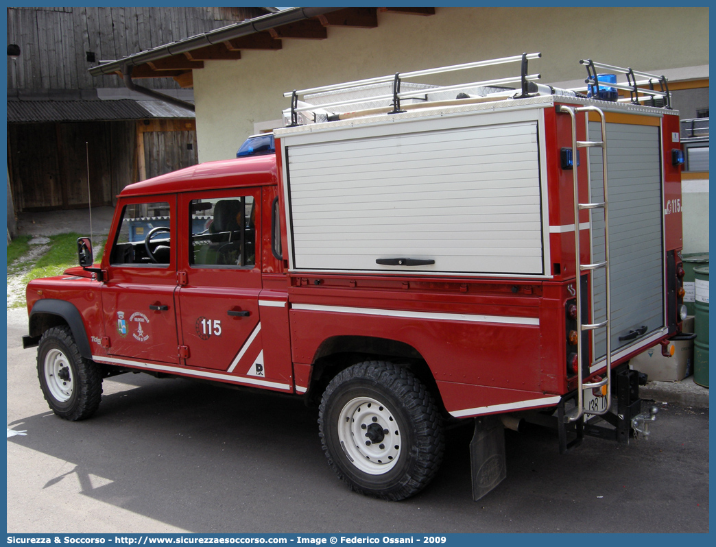 VF J38TN
Corpo Volontario Vigili del Fuoco Mazzin di Fassa
Land Rover Defender 130
Parole chiave: VF;V.F.;Vigili del Fuoco;Vigili;Fuoco;Volontari;Mazzin di Fassa;Land Rover;Defender 130;J38TN