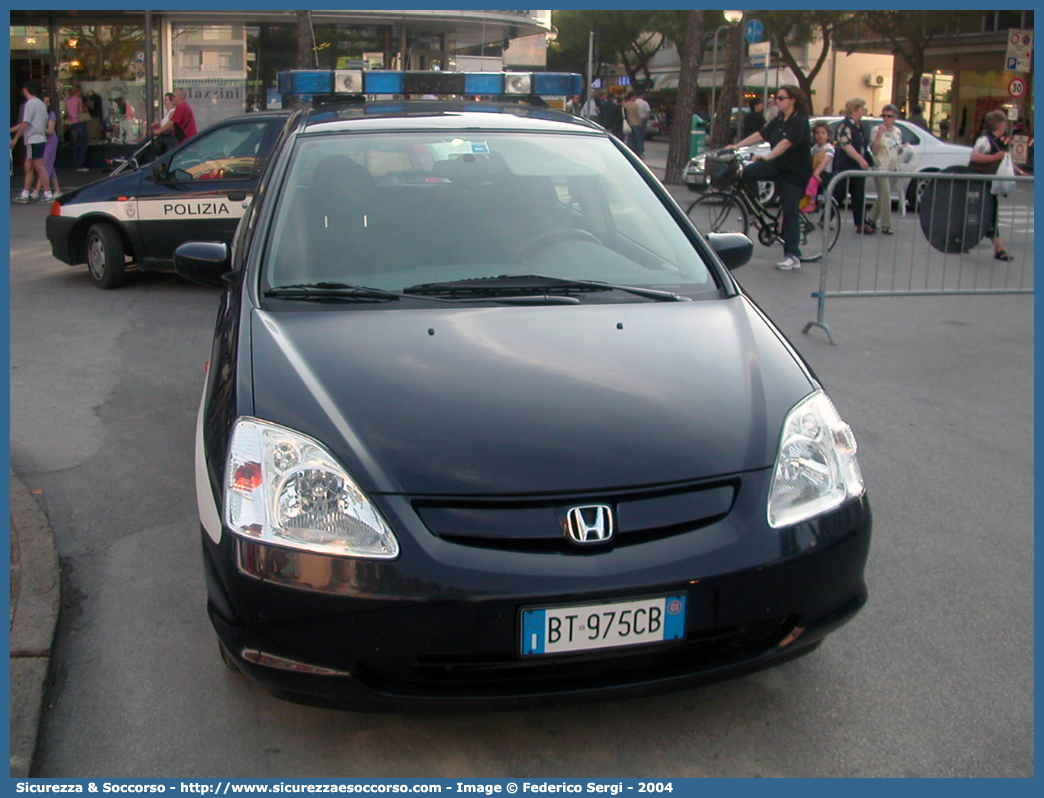 -
Polizia Municipale
Comune di Jesolo
Honda Civic VII serie
Allestitore Orlandi S.r.l.
Parole chiave: PL;P.L.;PM;P.M.;Polizia;Locale;Municipale;Jesolo;Honda;Civic;Orlandi