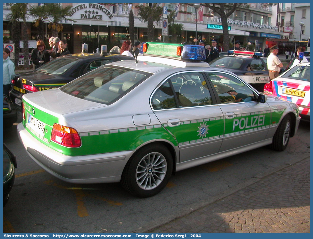 -
Bundesrepublik Deutschland
Landespolizei Bayern
BMW 3 series E36
Parole chiave: Repubblica;Federale;Germania;Bundesrepublik;Deutschland;Landespolizei;Polizei;Bayern;BMW;3;E36