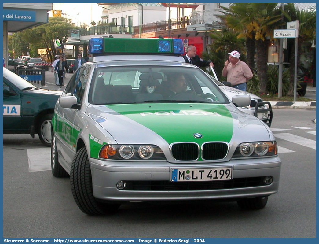 -
Bundesrepublik Deutschland
Landespolizei Bayern
BMW 3 series E36
Parole chiave: Repubblica;Federale;Germania;Bundesrepublik;Deutschland;Landespolizei;Polizei;Bayern;BMW;3;E36