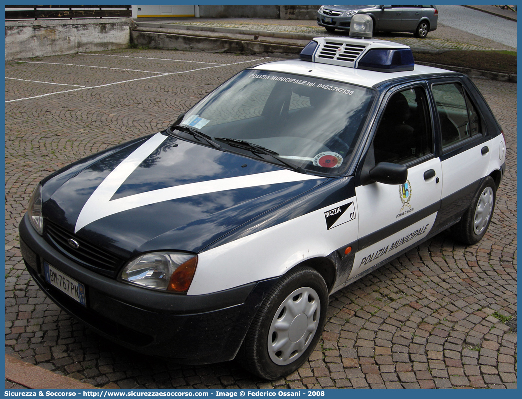 -
Polizia Municipale
Comune di Mazzin
Ford Fiesta IV serie restyling
Parole chiave: Polizia;Locale;Municipale;Mazzin;Ford;Fiesta